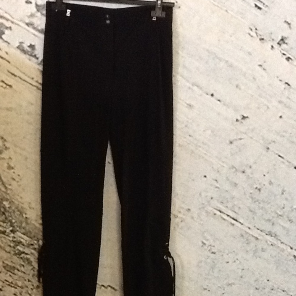 Trousers - Picture 5 of 6